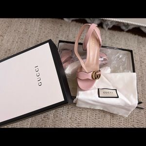 Gucci shoes pink i used only one time